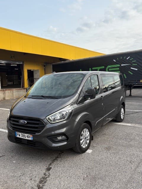 Van Ford Transit — côté conducteur